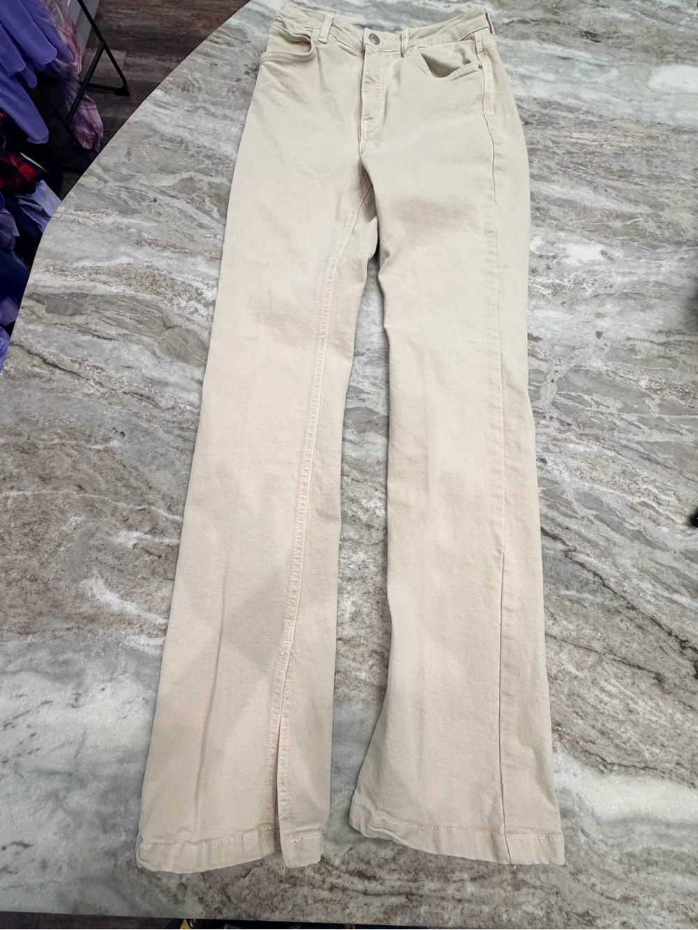 Zara Cream High Rise Flare Jeans Stretch Denim Size 4